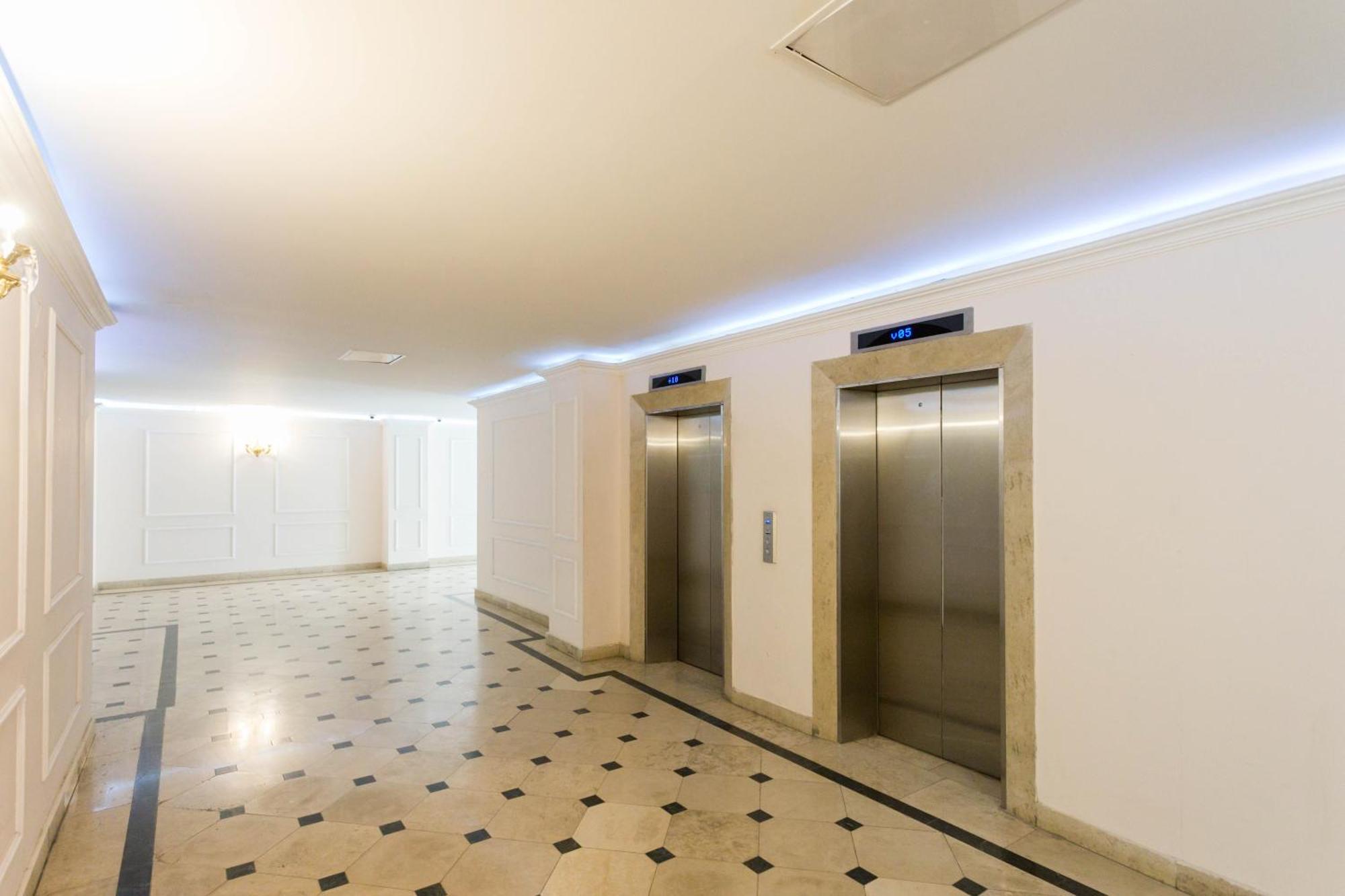Serviced Apartment On Rustaveli Avenue 9 Тбилиси Екстериор снимка